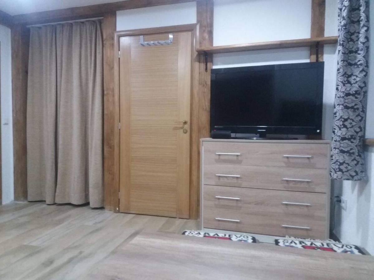 Apartments Alifakovac SJJ Buitenkant foto