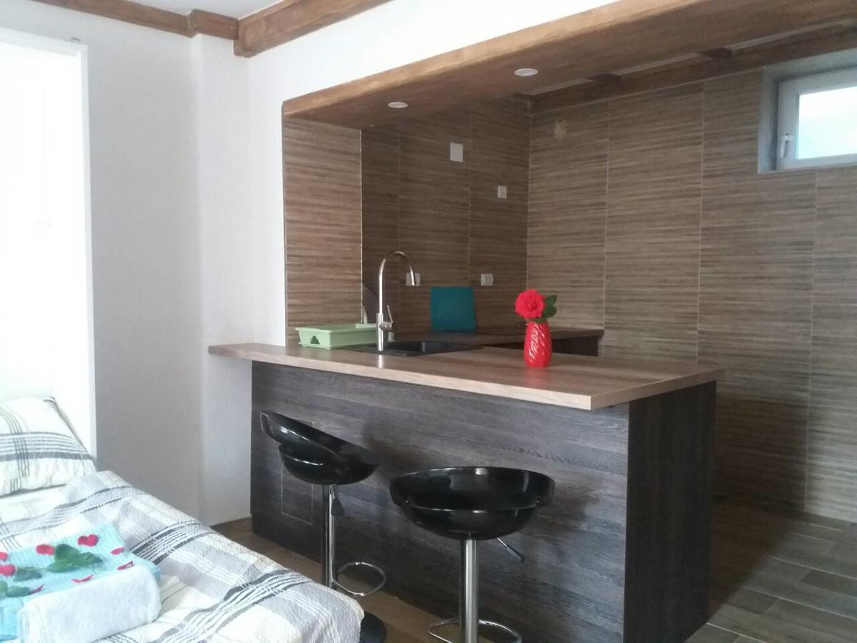 Apartments Alifakovac SJJ Buitenkant foto