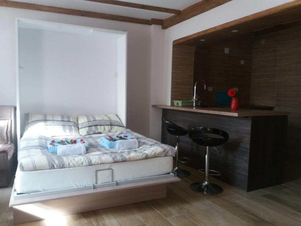 Apartments Alifakovac SJJ Buitenkant foto