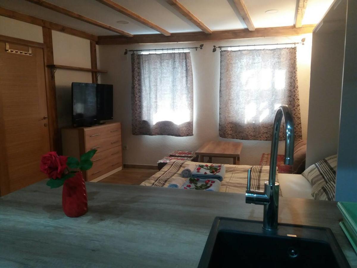 Apartments Alifakovac SJJ Buitenkant foto