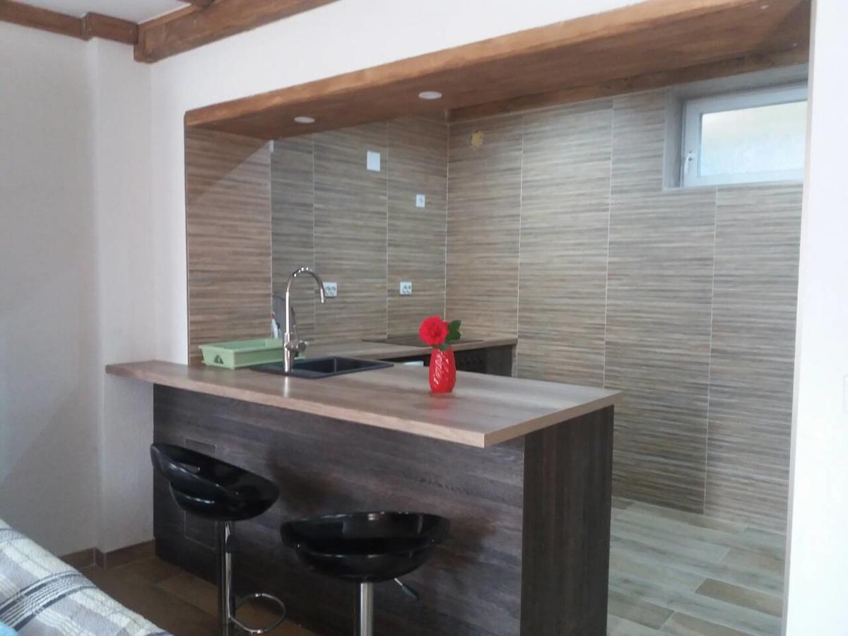 Apartments Alifakovac SJJ Buitenkant foto